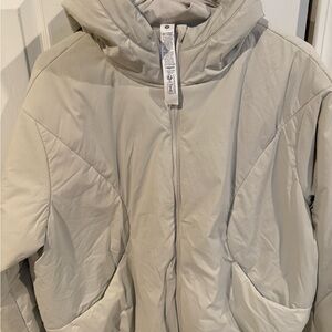 Lululemon Athletica Light Gray Hooded Puffer Jacket